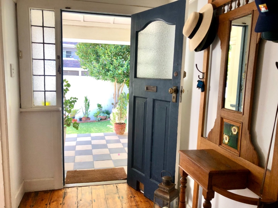 2 Bedroom Property for Sale in Rondebosch Western Cape